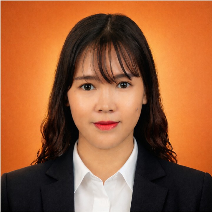 Nikki Genio, Social Media at Customized Shipping Labels